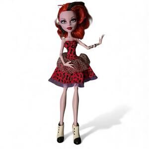 Monster High Picture Day Operetta